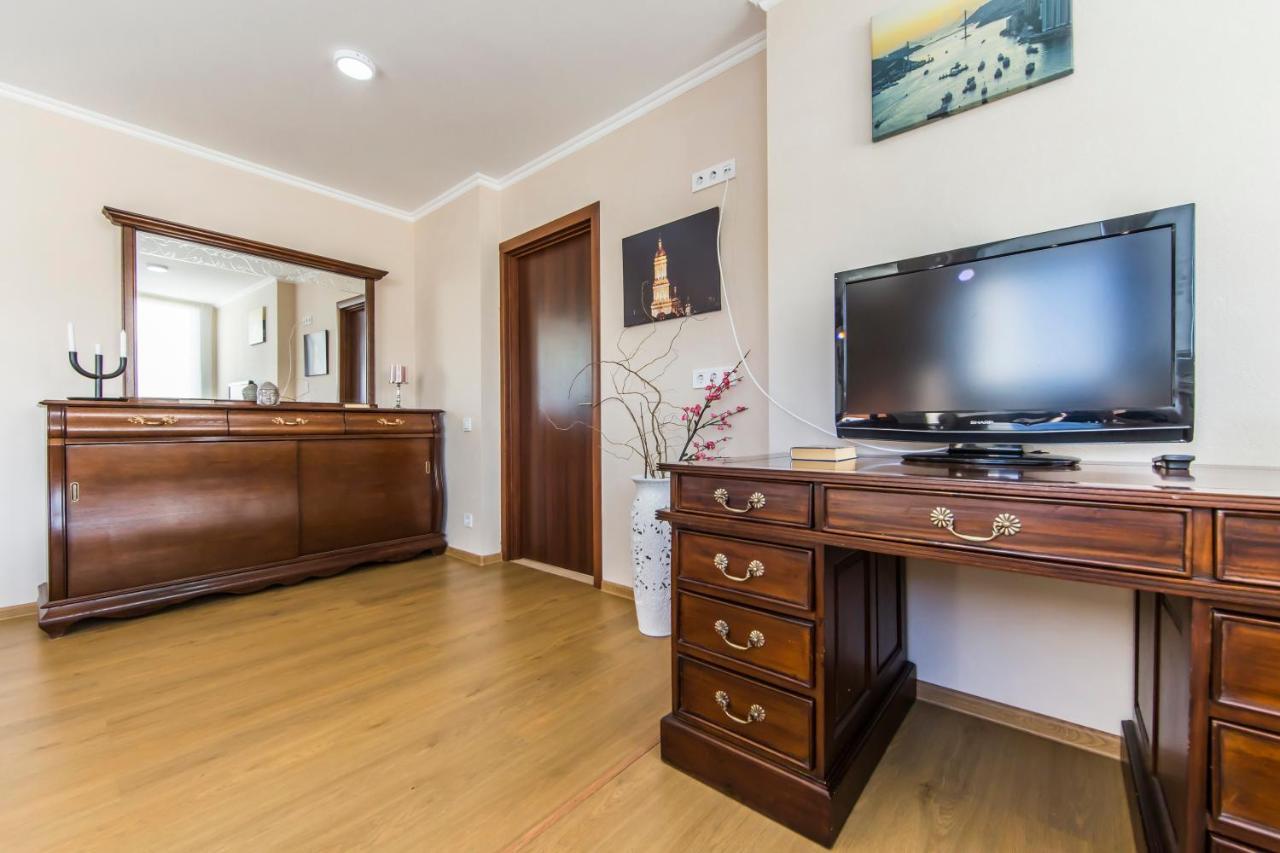 Super Comfort Flat For You Near The Metro. Kiev Buitenkant foto