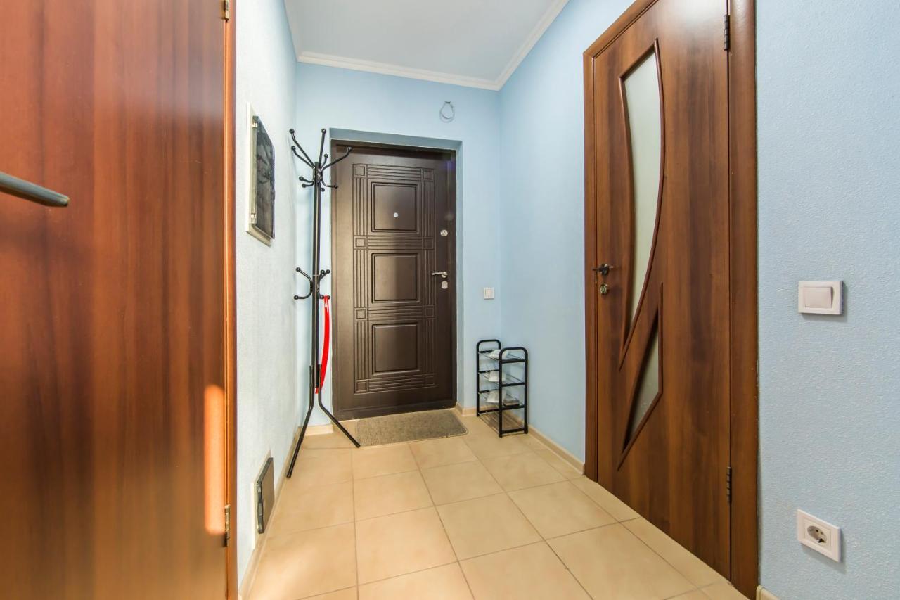 Super Comfort Flat For You Near The Metro. Kiev Buitenkant foto